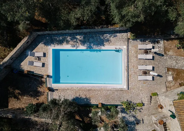 Eleni Villa Gaios
